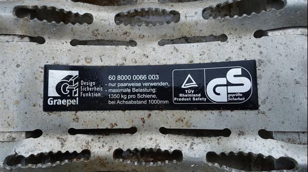 Grote foto saris p 406x204 2700 kg met oprijplanken agrarisch aanhangwagens