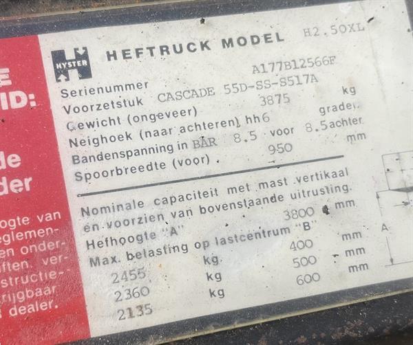 Grote foto heftruck forklift hyster h2.50xl duplo355 sideshift isuzu diesel agrarisch heftrucks