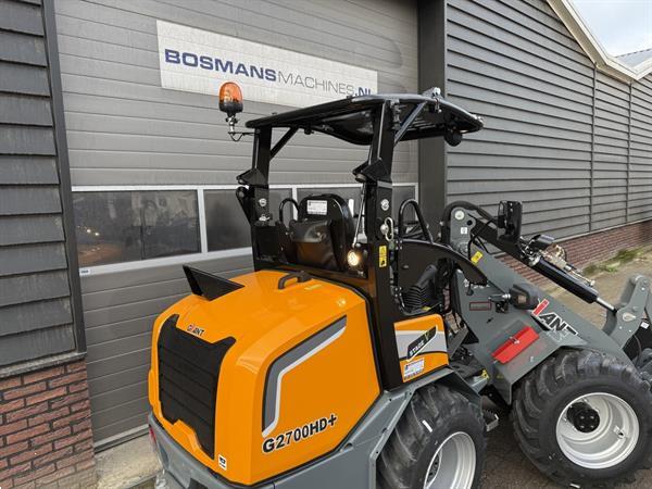 Grote foto giant g2700 hd minishovel kniklader nieuw agrarisch shovels