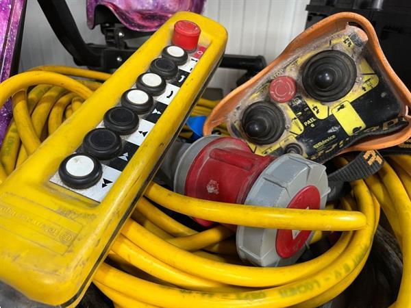 Grote foto daf 2500 zebak movilift 200 1 380v electric 1999 bouwkraan doe het zelf en verbouw kranen en graafmachines