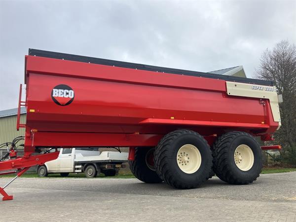 Grote foto beco super 2200 agrarisch aanhangwagens