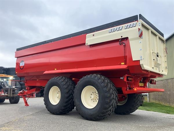 Grote foto beco super 2200 agrarisch aanhangwagens