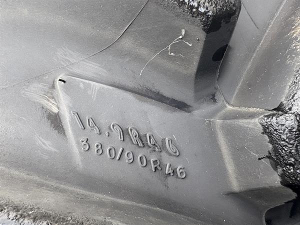 Grote foto cultuurwielen 380 90r46 agrarisch wielen