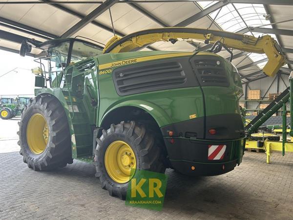 Grote foto john deere 8400 697285 agrarisch hakselaars