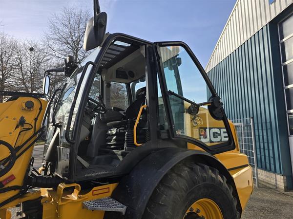 Grote foto jcb tm 420 t4f agrarisch algemeen