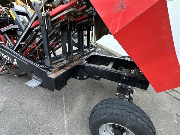 Grote foto j.j. broch t 3 knoflookrooier 3 rijen agrarisch oogstmachines