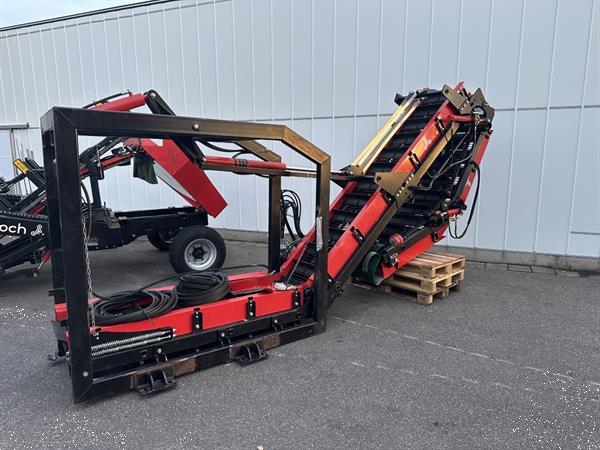 Grote foto j.j. broch t 3 knoflookrooier 3 rijen agrarisch oogstmachines