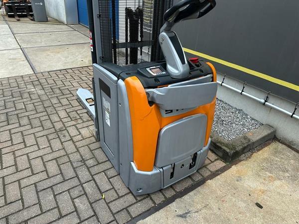 Grote foto vs 22483 elektrische triplex stapelaar still 5316mm initiele lift doe het zelf en verbouw hefwerktuigen