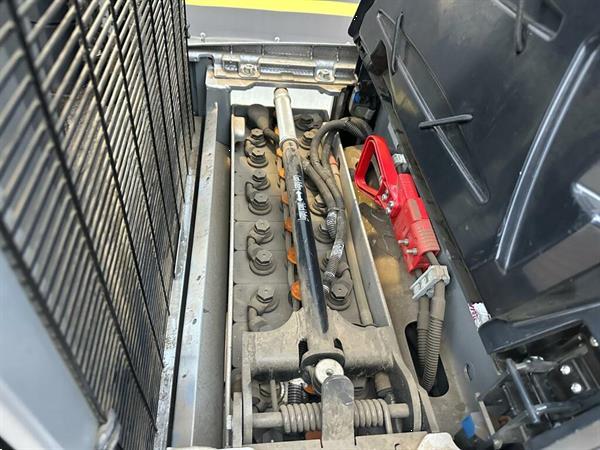 Grote foto vs 22483 elektrische triplex stapelaar still 5316mm initiele lift doe het zelf en verbouw hefwerktuigen