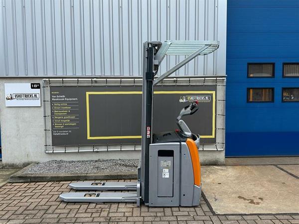 Grote foto vs 22483 elektrische triplex stapelaar still 5316mm initiele lift doe het zelf en verbouw hefwerktuigen