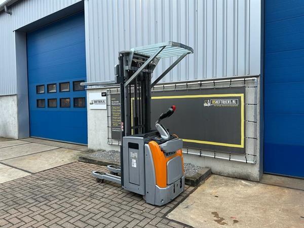 Grote foto vs 22483 elektrische triplex stapelaar still 5316mm initiele lift doe het zelf en verbouw hefwerktuigen