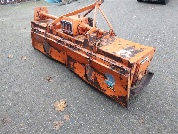 Grote foto agrator 2300 grondfrees agrarisch akkerbouw