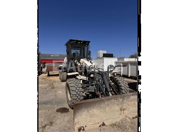 Grote foto vrachtwagens new holland f106.6a doe het zelf en verbouw wegenbouw