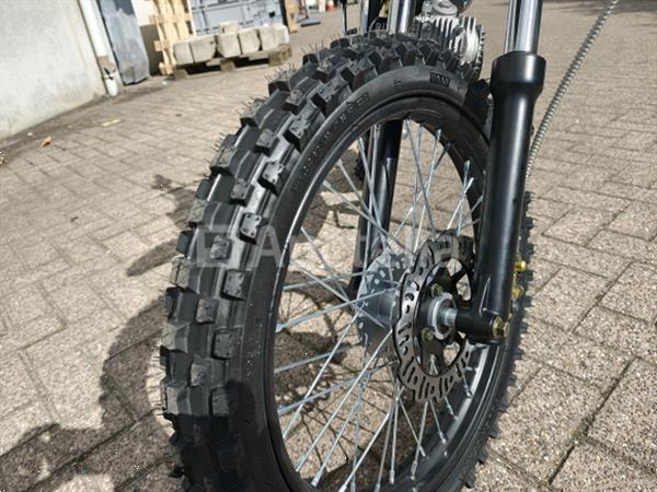 Grote foto crosmotor 110cc benzine rood doe het zelf en verbouw overige doe het zelf en verbouw