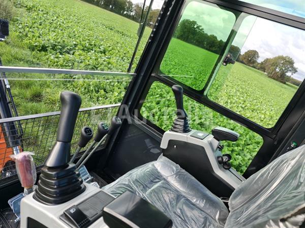 Grote foto cougar 2025 xt 18u minigraafmachine met kubota motor d902 doe het zelf en verbouw kranen en graafmachines