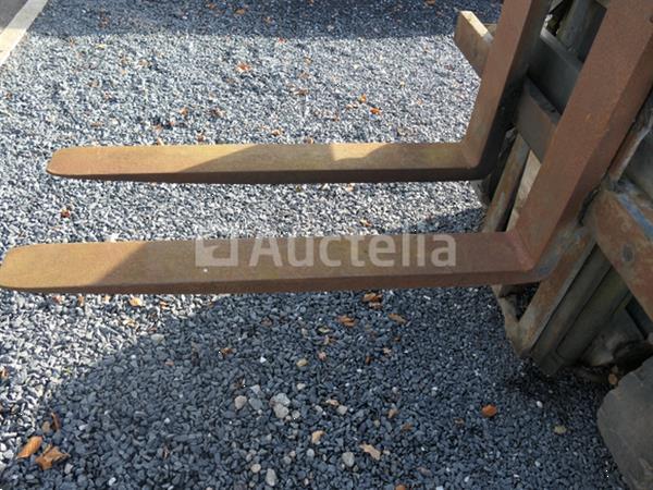 Grote foto nog steeds r70 35 vorkheftruck agrarisch heftrucks