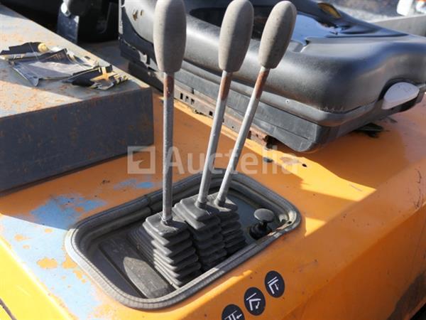 Grote foto nog steeds r70 35 vorkheftruck agrarisch heftrucks