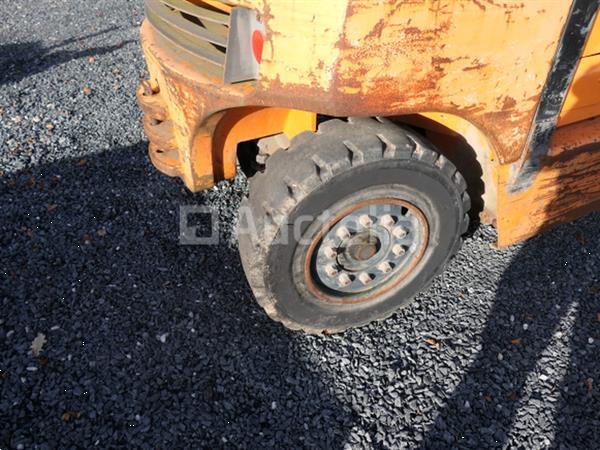 Grote foto nog steeds r70 35 vorkheftruck agrarisch heftrucks