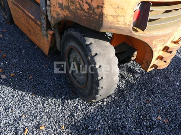 Grote foto nog steeds r70 35 vorkheftruck agrarisch heftrucks