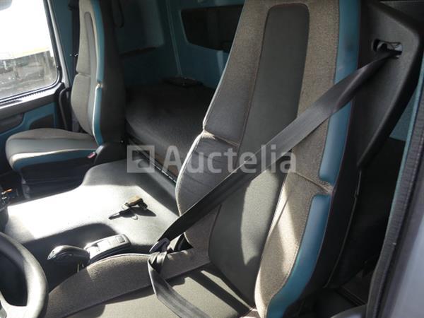 Grote foto volvo fm trekker 2016 713.949 km vin yv2xzx0a3gb778254 doe het zelf en verbouw vrachtwagens