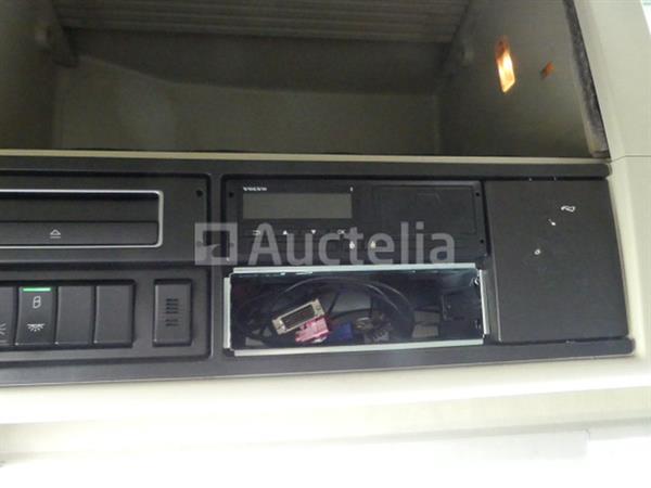 Grote foto volvo fh trekker 2016 704.996 km vin yv2rt40d2gb769077 doe het zelf en verbouw vrachtwagens