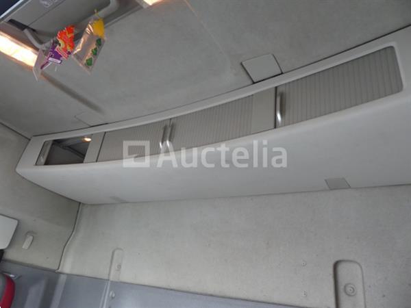 Grote foto volvo fh trekker 2016 704.996 km vin yv2rt40d2gb769077 doe het zelf en verbouw vrachtwagens