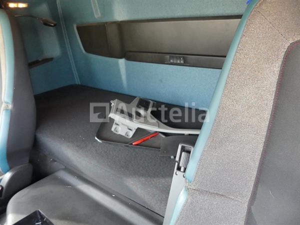 Grote foto volvo fm curb truck 2016 561.954 km vin yv2x922c5ga795659 doe het zelf en verbouw vrachtwagens