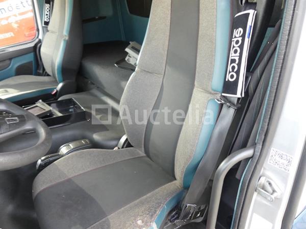 Grote foto volvo fm curb truck 2016 561.954 km vin yv2x922c5ga795659 doe het zelf en verbouw vrachtwagens