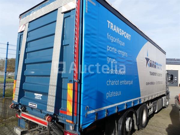 Grote foto volvo fm curb truck 2016 561.954 km vin yv2x922c5ga795659 doe het zelf en verbouw vrachtwagens