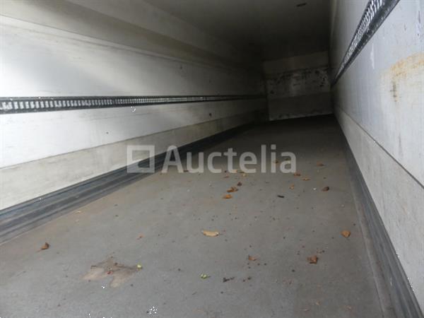 Grote foto oplegger renders renders 2011 vin ya5b201a030s60858 doe het zelf en verbouw opleggers