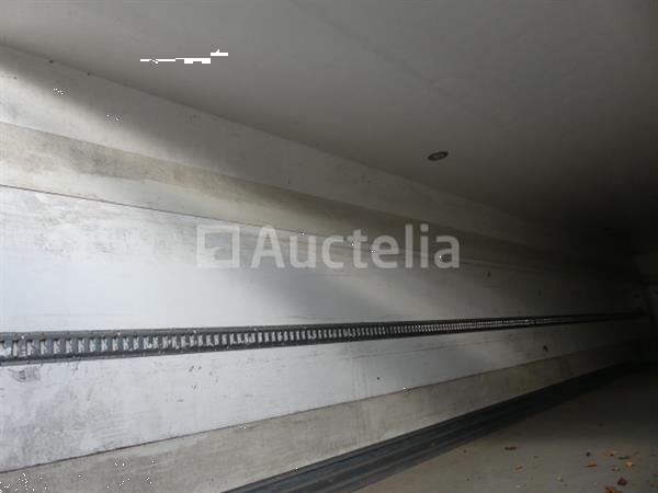 Grote foto oplegger renders renders 2011 vin ya5b201a030s60858 doe het zelf en verbouw opleggers