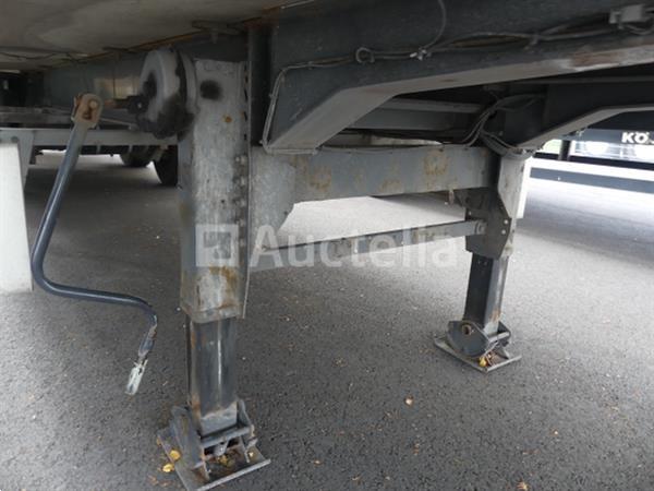 Grote foto oplegger renders renders 2011 vin ya5b201a030s60858 doe het zelf en verbouw opleggers