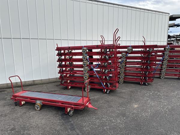 Grote foto taks oogstwagen met rollenbaan baanbreedte 55 cm agrarisch aanhangwagens