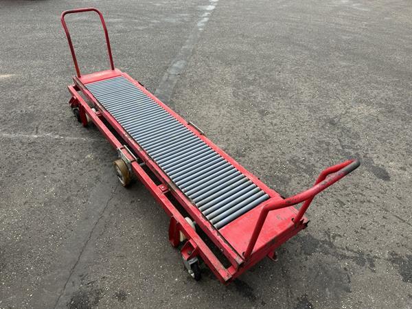 Grote foto taks oogstwagen met rollenbaan baanbreedte 55 cm agrarisch aanhangwagens