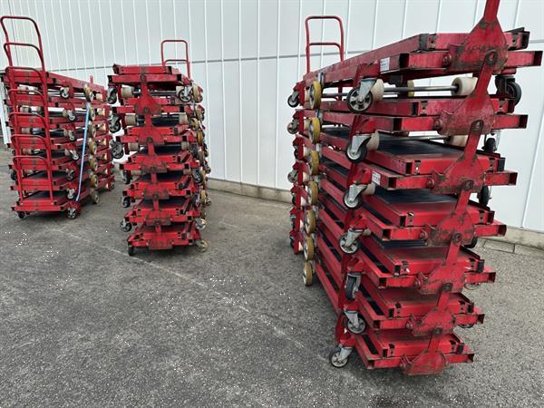 Grote foto taks oogstwagen met rollenbaan baanbreedte 55 cm agrarisch aanhangwagens