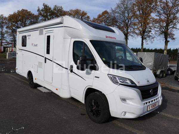 Grote foto stacaravan fiat dethleffs just t7052 90th anniversary series 2022 74.872 km vin zfa25000002t7795 caravans en kamperen campers