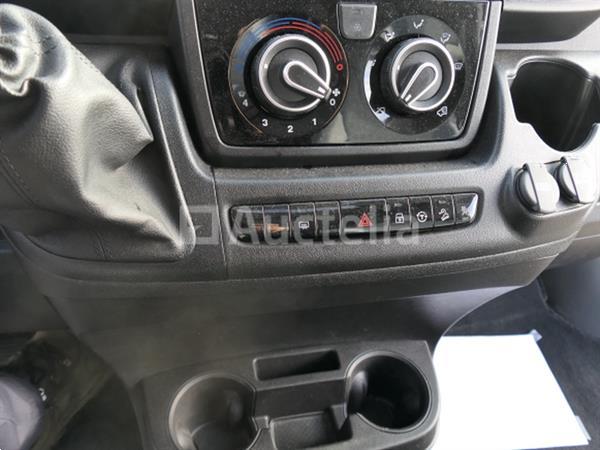 Grote foto stacaravan fiat dethleffs just t7052 90th anniversary series 2022 74.872 km vin zfa25000002t7795 caravans en kamperen campers