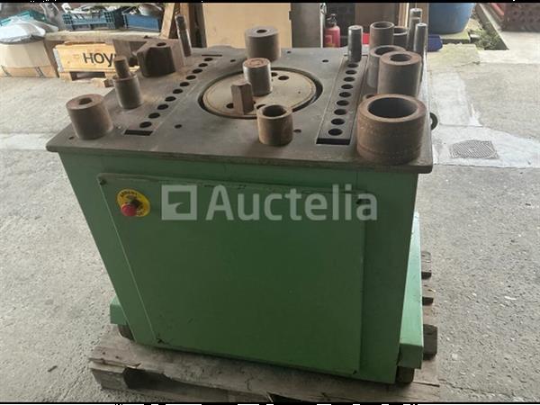 Grote foto feal progetti 1784 buigmachine doe het zelf en verbouw ijzerwaren en bevestigingsmiddelen