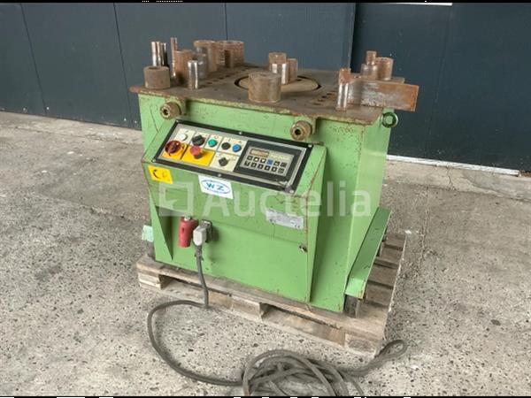 Grote foto feal progetti 1784 buigmachine doe het zelf en verbouw ijzerwaren en bevestigingsmiddelen