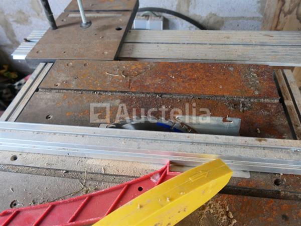 Grote foto holzmann ts200 tafelzaag doe het zelf en verbouw ijzerwaren en bevestigingsmiddelen