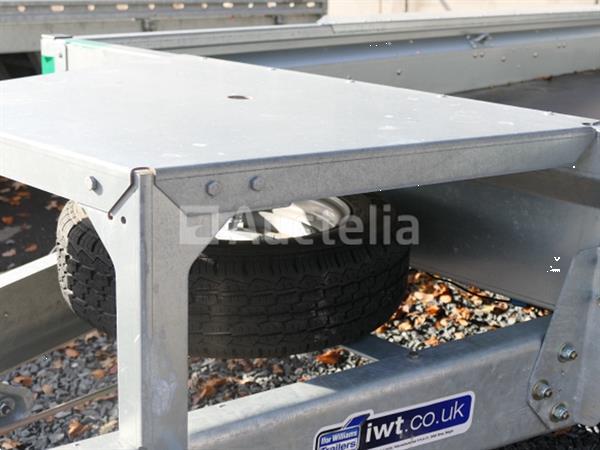 Grote foto dubbelassige aanhangwagen dragende machine met laadklep ifor williams 2hb vin sckd00000n0805155 agrarisch aanhangwagens