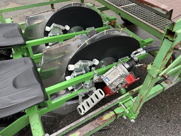 Grote foto basrijs disc planter bps 2r plantmachine 2 rijen agrarisch zaaimachines