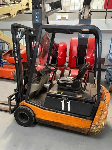 Grote foto still r20 16 r20 16 agrarisch heftrucks