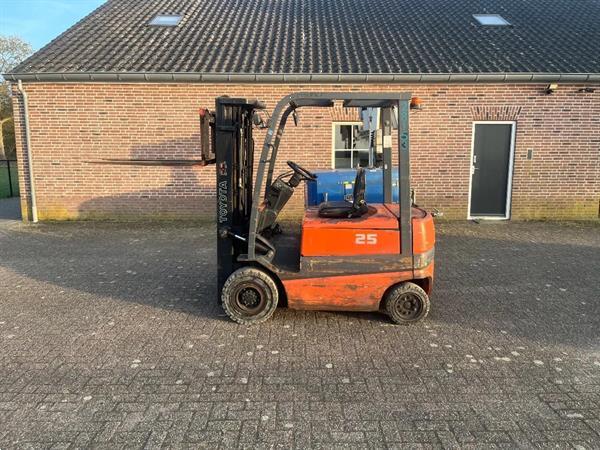 Grote foto toyota fbmf25 2 5 agrarisch heftrucks