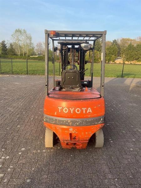 Grote foto toyota fbmf25 2 5 agrarisch heftrucks