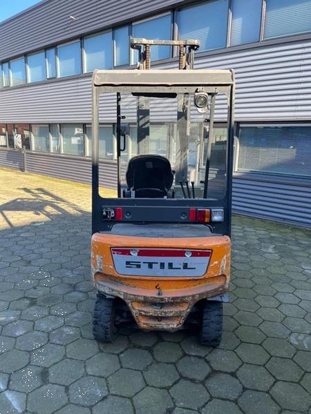 Grote foto still r60 22 heftruck agrarisch heftrucks