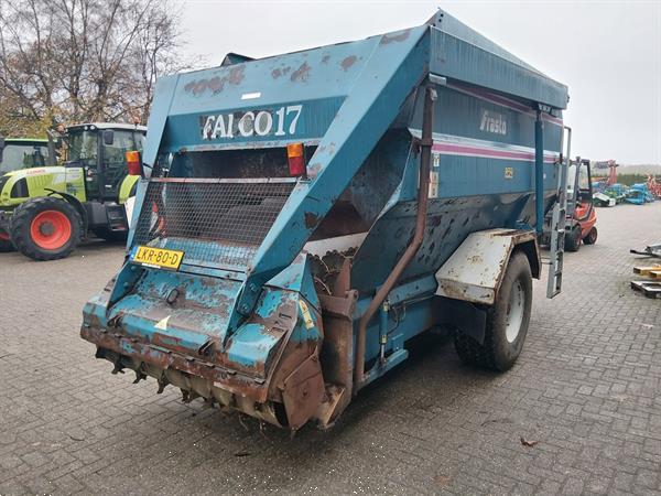 Grote foto frasto falco 17 voermengwagen met laadfrees agrarisch uithalers en verdelers