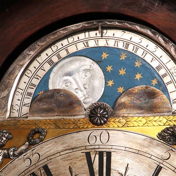 Grote foto amsterdams staand horloge in wortelnoten gesign. jan gobels ca 1765 no.332405 antiek en kunst overige in antiek gebruiksvoorwerpen