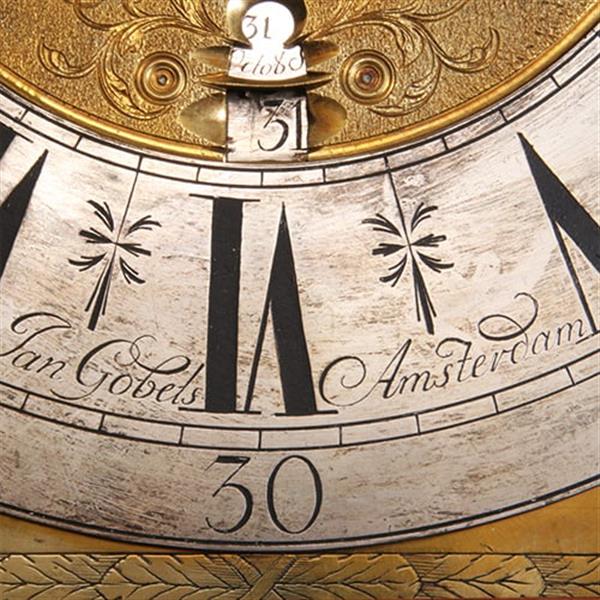 Grote foto amsterdams staand horloge in wortelnoten gesign. jan gobels ca 1765 no.332405 antiek en kunst overige in antiek gebruiksvoorwerpen