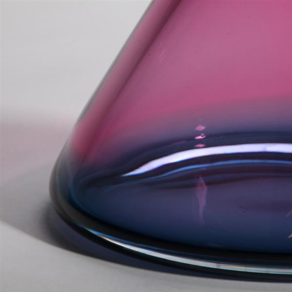 Grote foto y conische stolpvazen pinkblue antiek en kunst overige in antiek gebruiksvoorwerpen